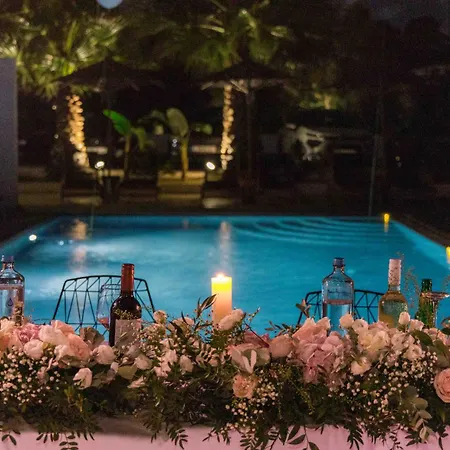 Olive Grove Boutique 4*