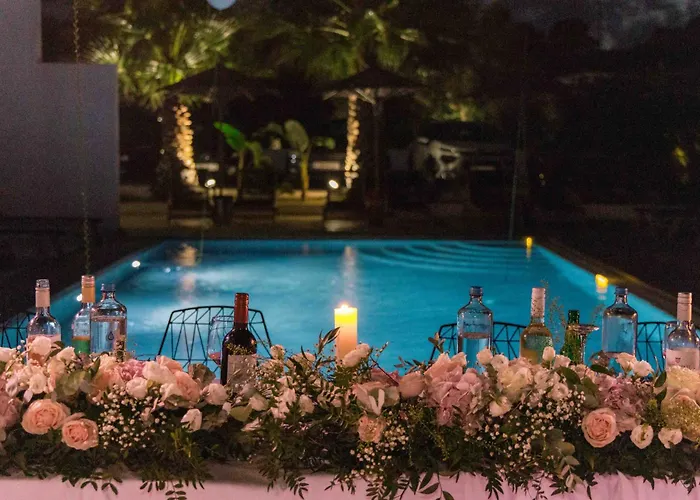Olive Grove Boutique 4*