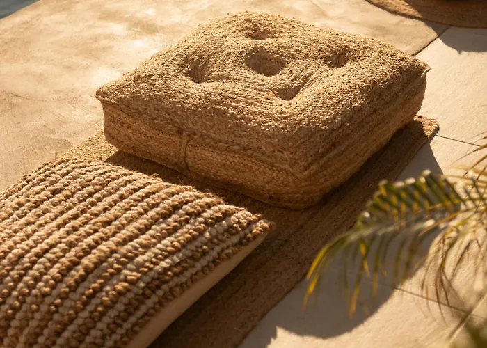 Olive Grove Boutique 4*