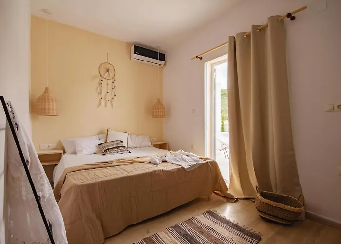 Olive Grove Boutique ホテル 4*